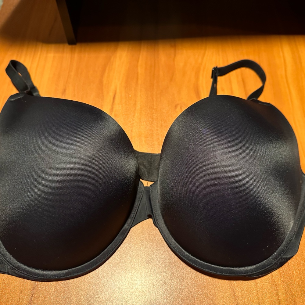 Victoria’s Secret Pink Black Push Up Bra 36DD